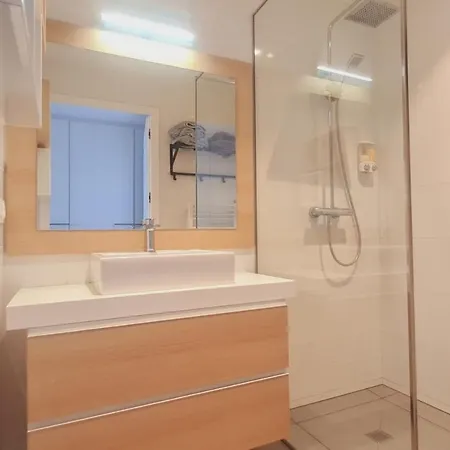 Appart Climatise Vue Et Proche Mer Residence De Standing Piscine Kamiesch
